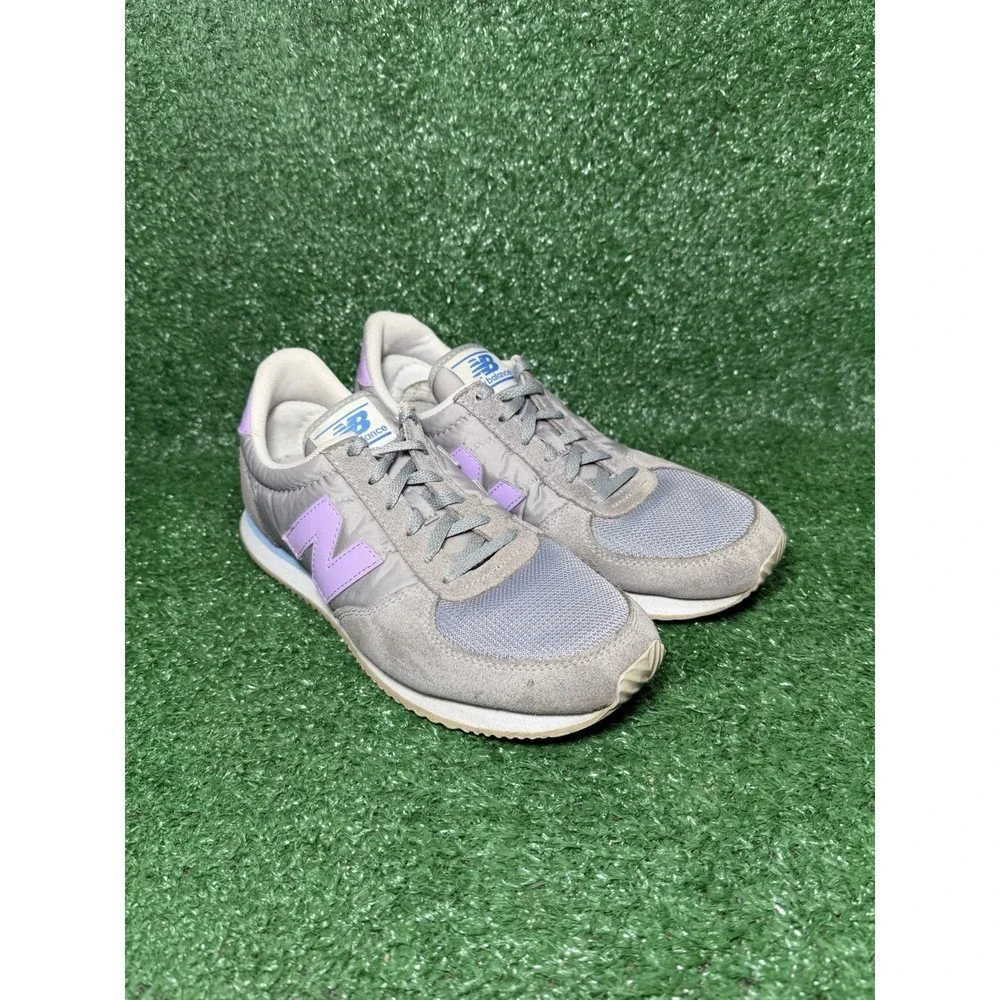 New Balance 220 Women Size 8.5 D Wide Gray Purple Running Walking Shoes Sneakers